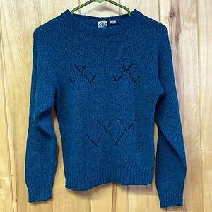 Mila large turquoise sweater